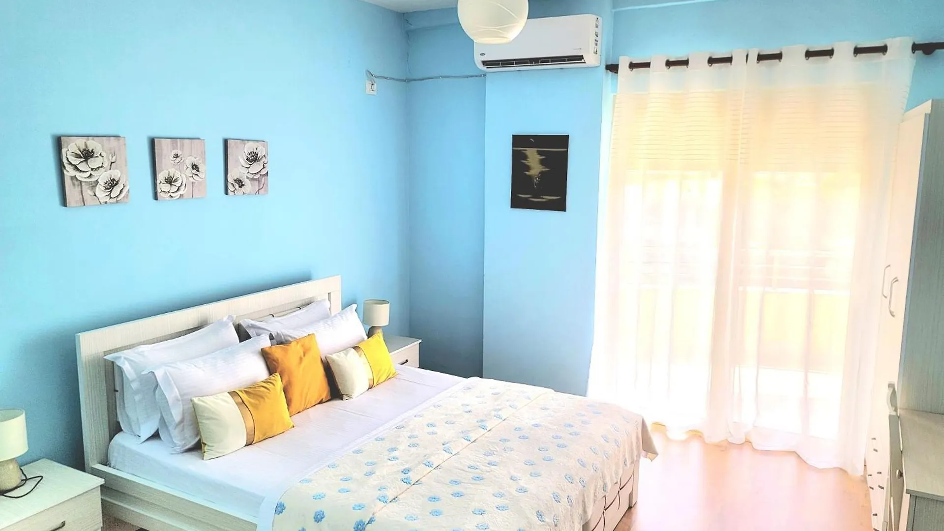 Dai Apartments Gjirokaster 0*,