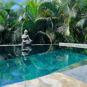  Hébergement de vacances O Palm : Dans Un Petit Ecrin De Verdure Martinique